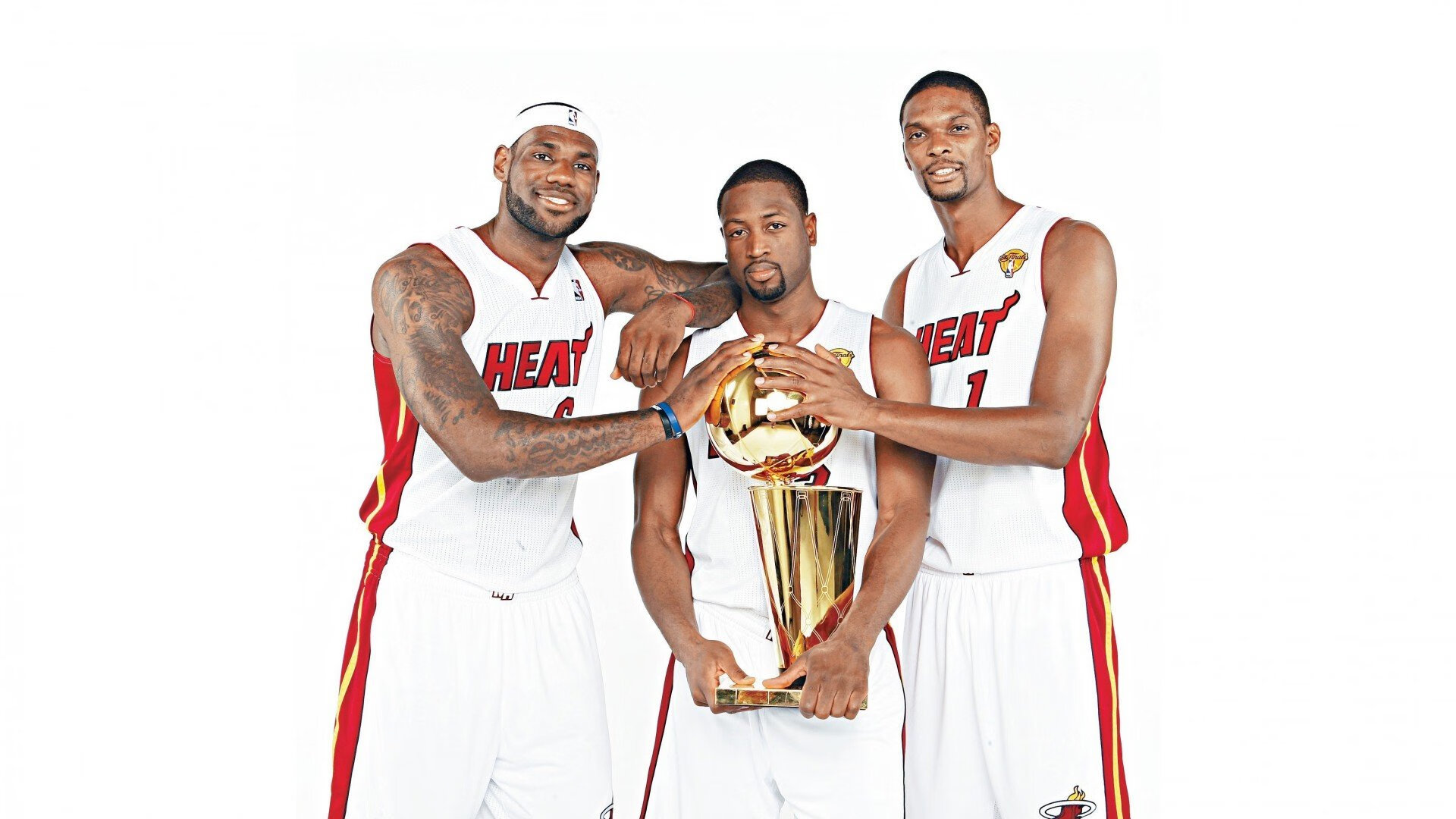 “英超盛事：一场比赛改变榜单格局”，英超所有比赛